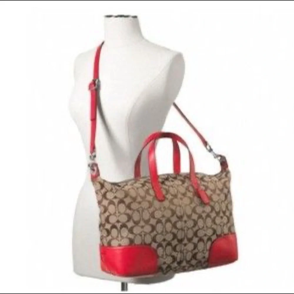 COACH SIGNATURE LEATHER CROSSBODY HOBO BAG - Picture 2 of 3